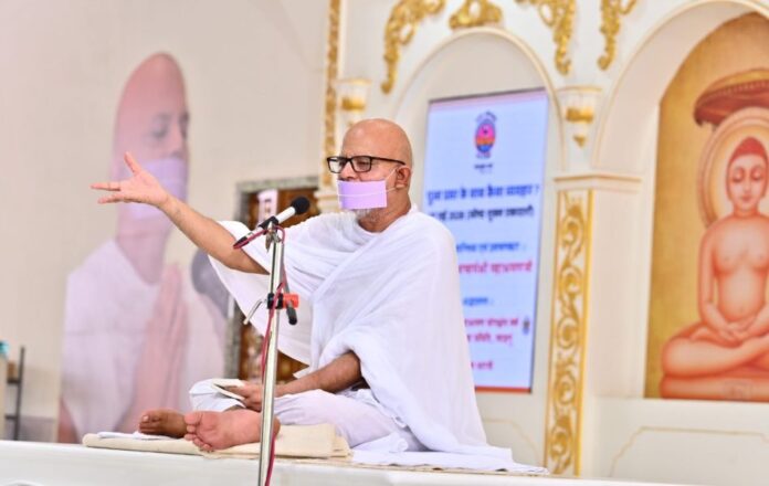 acharyshriji-2705261-949x600.jpg