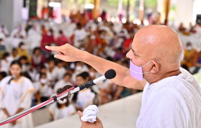acharyshriji-2805261-938x600.jpg