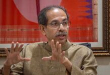 ‘शिवाजी को चूहा कहा, युवाओं को कॉकरोच कह रहे’, उद्धव ठाकरे का सियासी वार