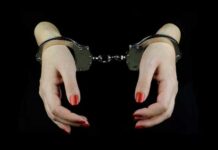 सेक्स रैकेट के आरोप में अभिनेत्री गिरफ्तार, पुलिस कार्रवाई में दो महिलाएं सुरक्षित
