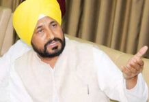 चन्नी की दूरी से बढ़ी कांग्रेस की चिंता, पंजाब में नेतृत्व को लेकर सियासी हलचल तेज