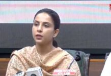 पुलिसकर्मियों के परिवारों ने सुनाई हिंसा की आपबीती, संसद में चर्चा की मांग Delhi police injured jawans families