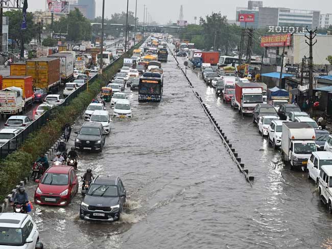 flood-in-gurugram-barish-rain.jpg