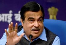 नितिन गडकरी के बयान से मची हलचल, कार्यालय बोला- राजनीतिक चश्मे से न देखें
