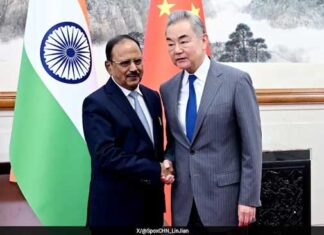 भारत-चीन सीमा विवाद पर आगे बढ़ी बातचीत, ‘अर्ली हार्वेस्ट’ मॉडल से समाधान की कोशिश Ajit Doval Wang Yi