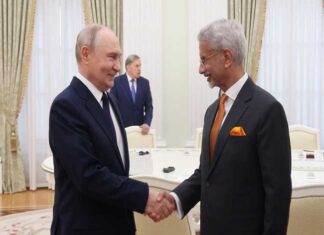 क्रेमलिन में पुतिन से मिले जयशंकर, भारत-रूस संबंधों पर हुई अहम बातचीत Jaishankar Meets Putin at Kremlin