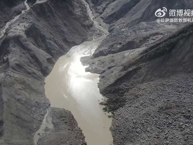 Nepal-Hit-by-Another-Disaster,-Dam-Breaks-Towards-Tibet Nepal Hit by Another Disaster, Dam Breaks Towards Tibet