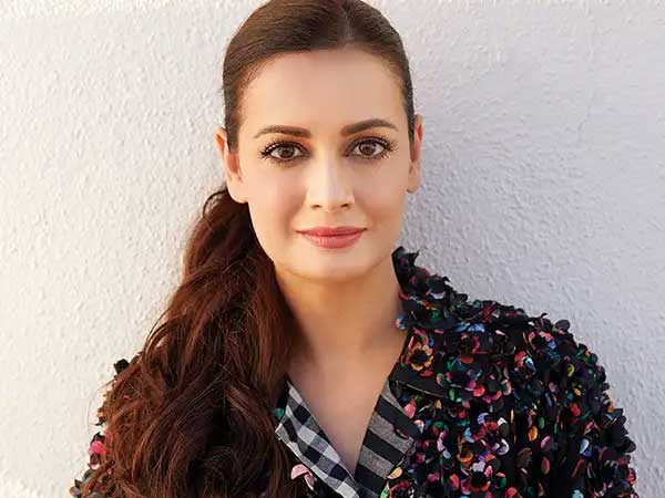 dia-mirza-diya Dia mirza diya