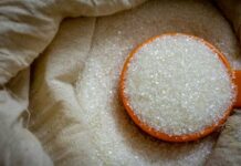 चीनी के शुल्क मुक्त आयात की समयसीमा 31 दिसंबर तक बढ़ी Sugar bag