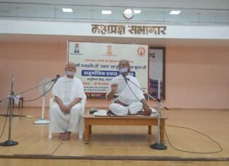 धर्म और व्यवहार से सम्पन्न व्यक्ति ही वास्तविक अर्थों में महान : मुनिश्री तत्त्व रुचि जी Tp jaipur