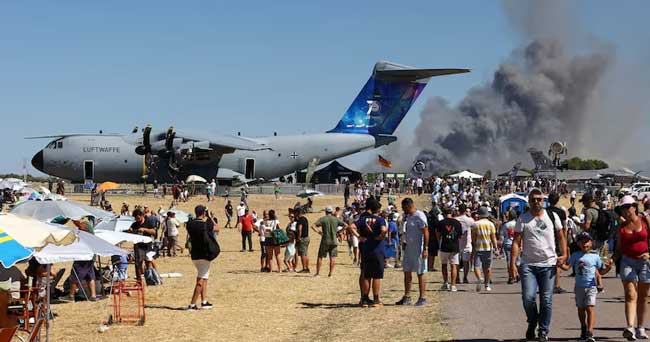 F-4-Phantom-Crashes-During-Air-Show-Near-Athens F 4 Phantom Crashes During Air Show Near Athens