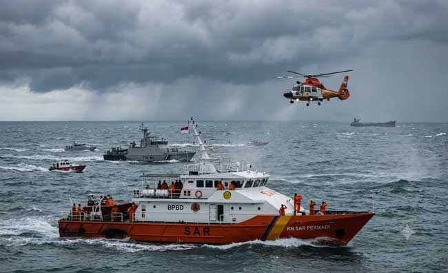 Indonesian-Ship-Carrying-240-Passengers-Loses-Contact Indonesian Ship Carrying 240 Passengers Loses Contact
