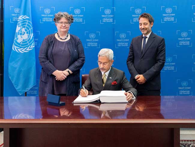 Jaishankar-Signs-UN-Cybercrime-Convention Jaishankar Signs UN Cybercrime Convention