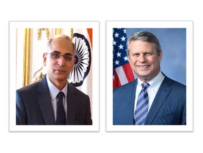Vinay-Mohan-Kwatra-and-US-Congressman-Bill-Huizenga Vinay Mohan Kwatra and US Congressman Bill Huizenga
