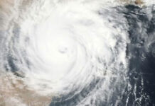 समुद्र में बढ़ी हलचल, बंगाल की खाड़ी में गहरा दबाव; चक्रवात की आशंका Cyclones in