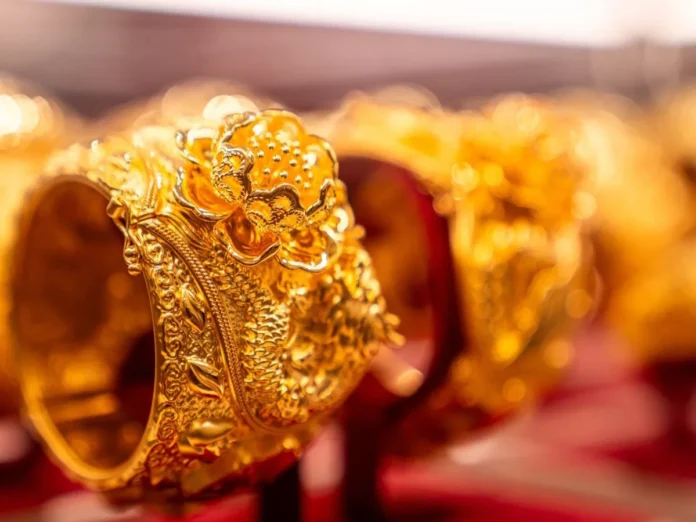 Gold 1737774305660