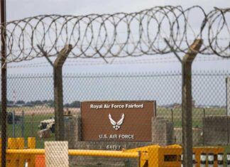 ब्रिटेन में आतंकी खतरे को लेकर अलर्ट, RAF फेयरफोर्ड के पास पांच गिरफ्तार Royal air force fairlord US airforce