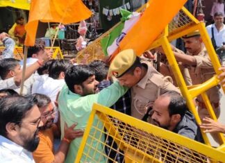यूजीसी बिल के विरोध में सुलगा वेस्ट यूपी: फिरोजाबाद और आगरा में भारी हंगामा Ugc bill sparks protest
