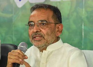 कुशवाहा का सम्राट चौधरी पर तंज— “जब तक ‘आका’ मेहरबान, तभी तक सुरक्षित है मुख्यमंत्री की कुर्सी” Upendra kushwaha bihar