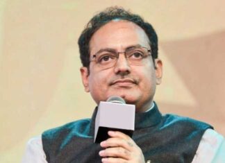 फर्जी प्रोफाइल और तस्वीरों के इस्तेमाल पर विकास दिव्यकीर्ति पहुंचे दिल्ली हाई कोर्ट Vikas divyakirti