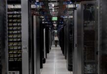 AI क्रांति से बदलेगा बिजली का ढांचा, 2030 तक 5 अरब डॉलर के बाजार की उम्मीद AI data center