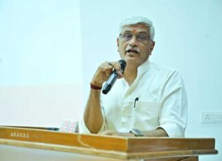 शेखावत का राहुल गांधी पर सियासी वार, तकनीक और खेल जगत के उदाहरणों से घेरा Gajendra Singh Shekhawat