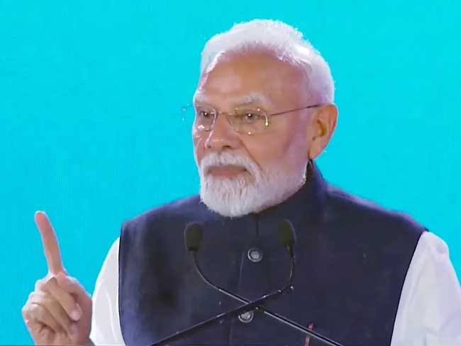 PM-MODI-121026 PM MODI