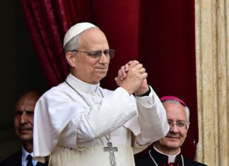 पोप लियो XIV को फेफड़ों का कैंसर, सर्जरी के बाद अस्पताल में स्वास्थ्य लाभ Pope Leo