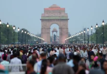दिल्ली में 1 नवंबर से लगेंगीं 5 बड़ी पाबंदियां, नियम तोड़ा तो भरना पड़ेगा चालान Delhi lok sabha seats 1774411328654 1774411328869 1792584523029 uKhq ea6e1d38 90d1 4357 8977 2cf61ad31b60 1B3h