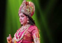 भक्ति, भाव और नृत्य का संगम बनी हेमा मालिनी की ‘दुर्गा’ प्रस्तुति Hema malini mata parvati at age