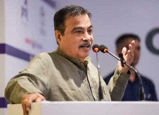 ‘एक वाहन दिखा दीजिए जो खराब हुआ हो’, इथेनॉल मिले पेट्रोल पर नितिन गडकरी का पलटवार Nitin gadkari