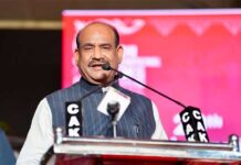 पुस्तकों से विकसित होती है ज्ञान, संवेदनशीलता और सकारात्मक सोच: ओम बिरला Om birla